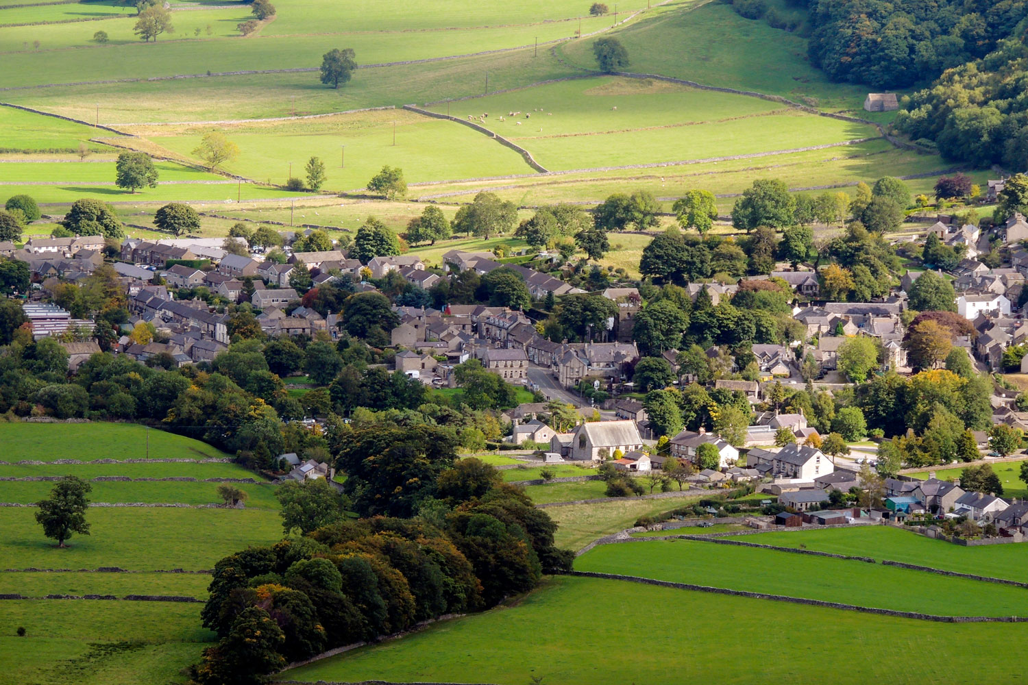 <span>Castleton</span>A view of the village